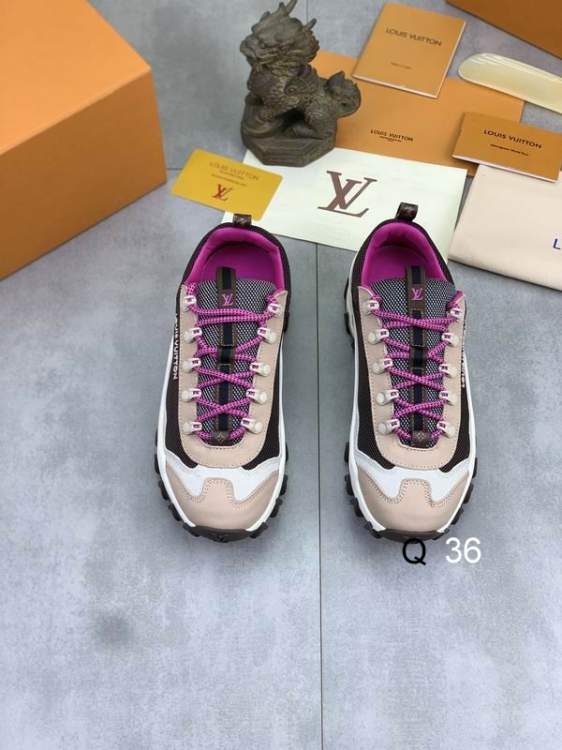 Picture of Louis Vuitton Shoes _SKULVsz35-45AH040112569